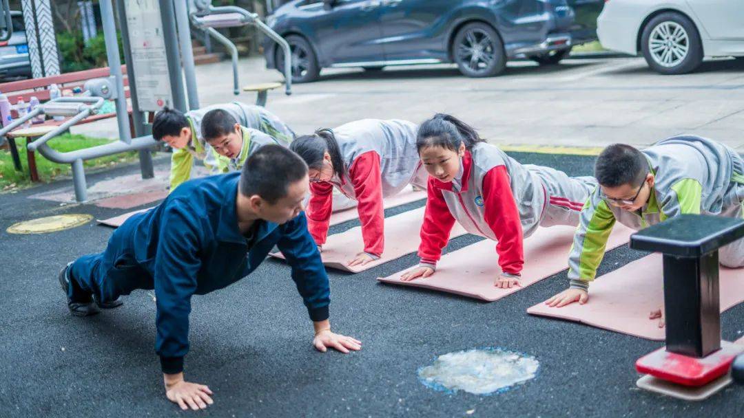 西点不止是面包军事在这里你的孩子k1体育app将会有更快乐、更合适的假k1体育平台日成长计划！(图13)